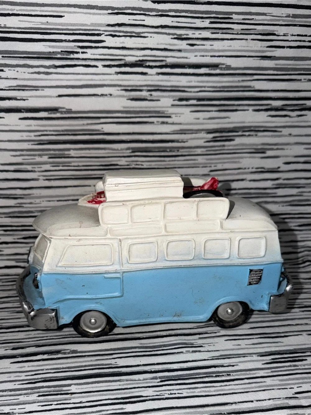Beachy Volkswagen Van Design - Bird House or Perch.